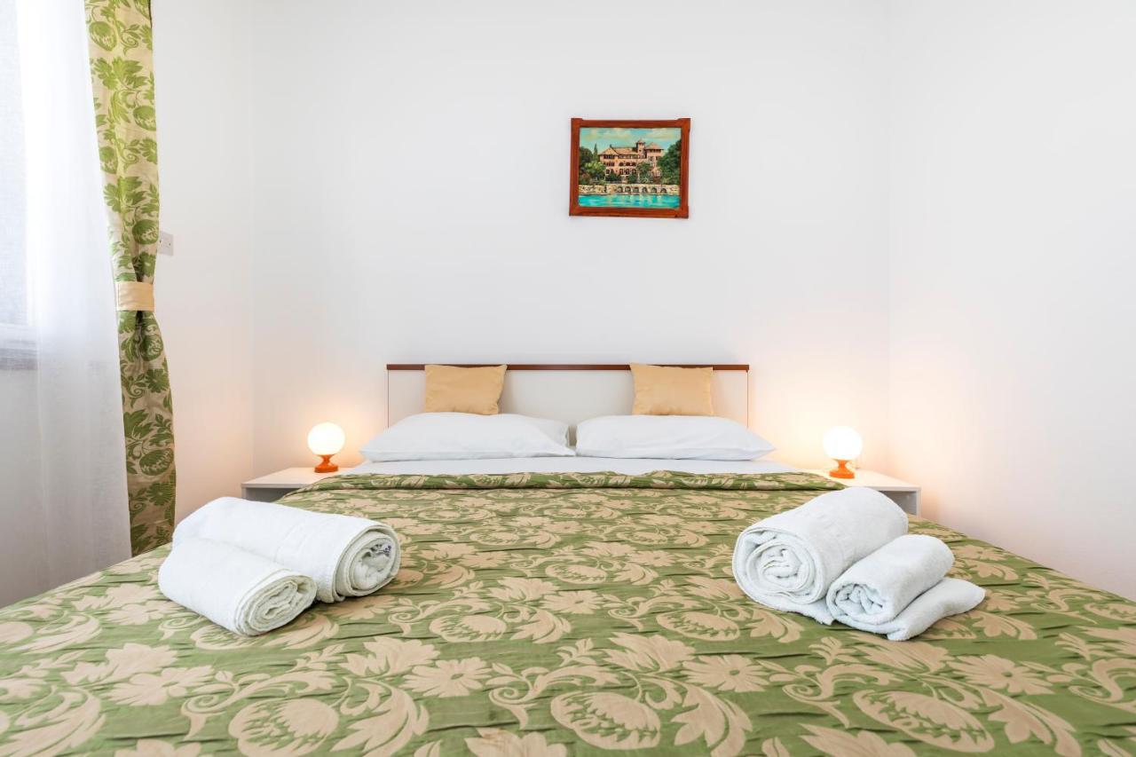 Apartment Muzic Mali Lošinj Kültér fotó