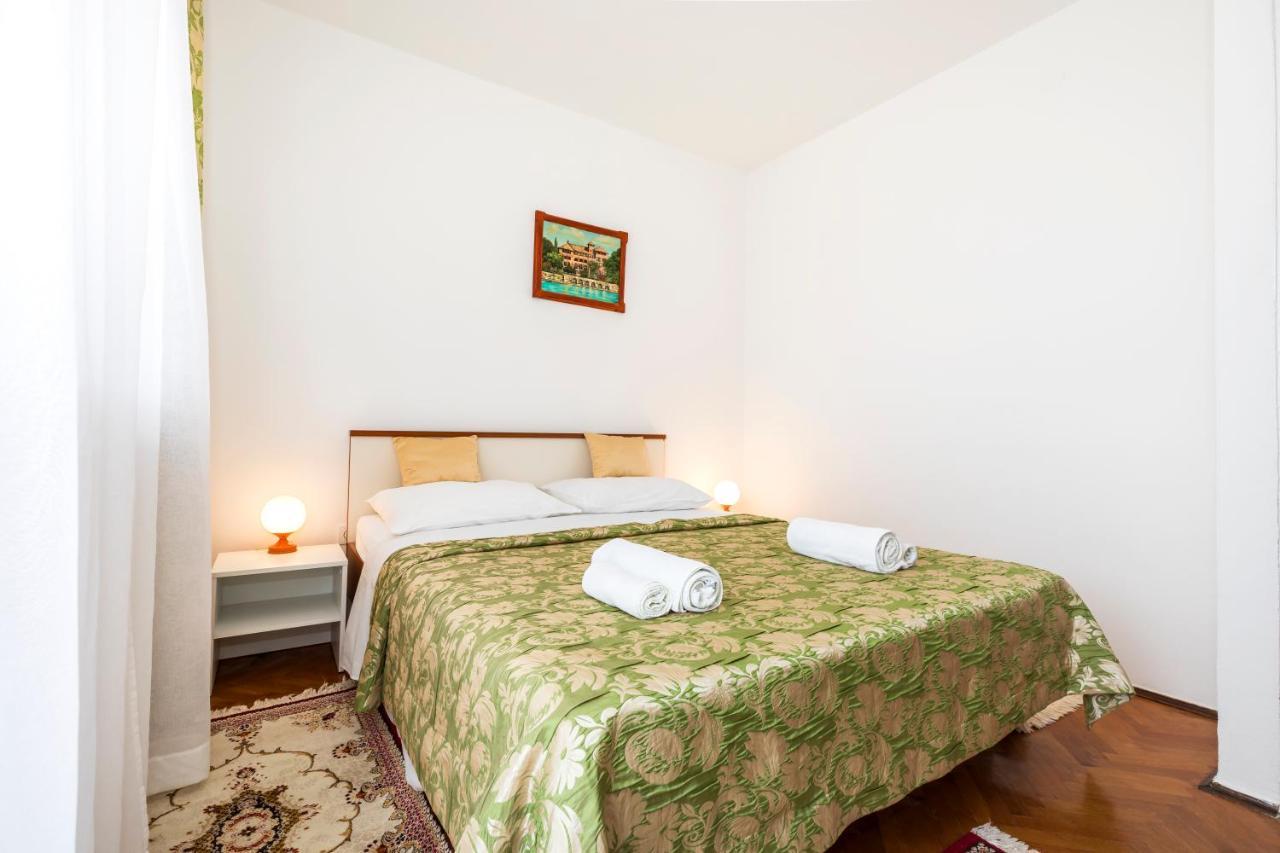 Apartment Muzic Mali Lošinj Kültér fotó